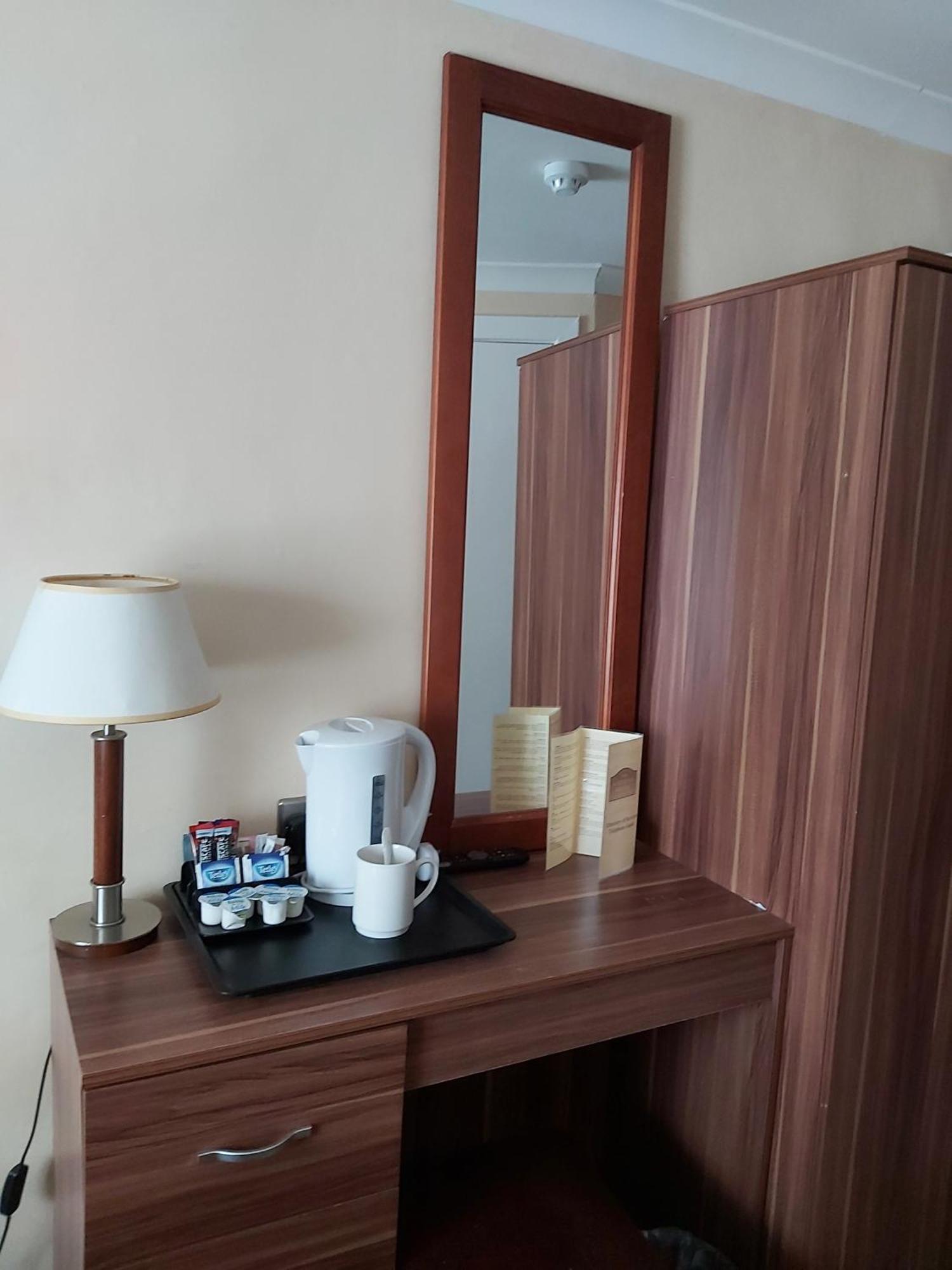 The Winnock Hotel Драймен Екстериор снимка